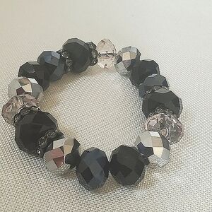 Fashion Crystal Silver tone and Black Bracelet. 🌴